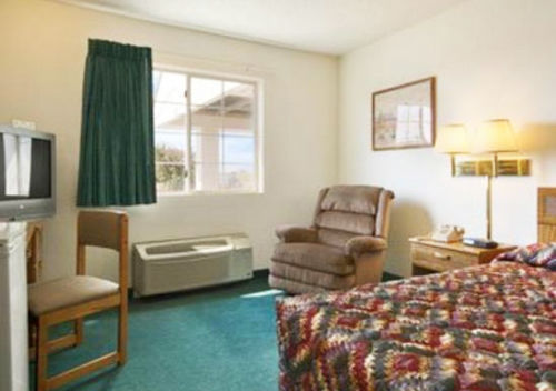 Westwood Inn & Suites - Kimball Εξωτερικό φωτογραφία